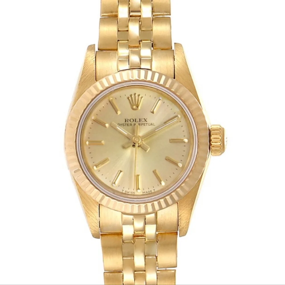 Rolex Oyster 18k Perpetual Gold Watch - Picture 2 of 3